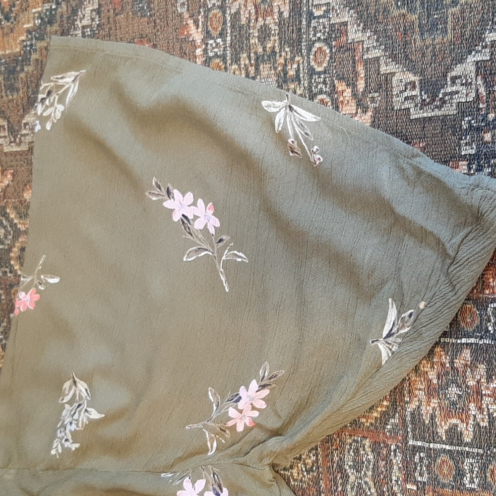 Billabong Tye Front Crop Top Size Small - Picture 9 of 11